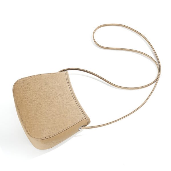 Popular Women's Trendy Versatile Cowhide Messenger Bag - Image 5