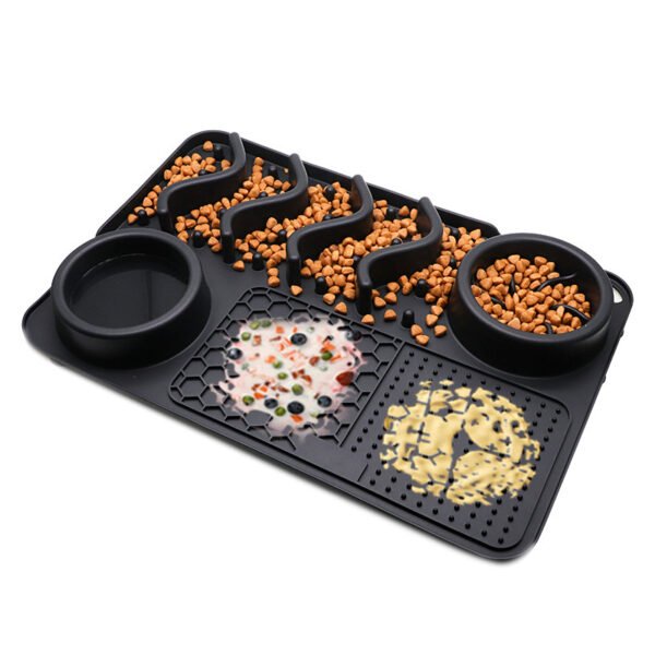 Dog Silicone Licking Pad Pet Licking Mat Silicone Smelling Mat Multifunctional Food Bowl Pets Supplies - Image 4