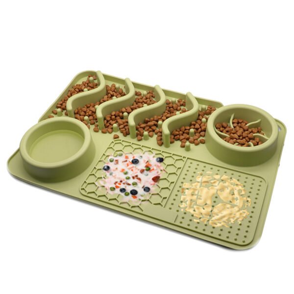 Dog Silicone Licking Pad Pet Licking Mat Silicone Smelling Mat Multifunctional Food Bowl Pets Supplies - Image 2